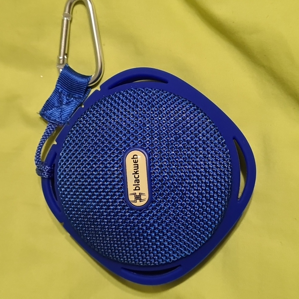 Blackweb Bluetooth Speaker